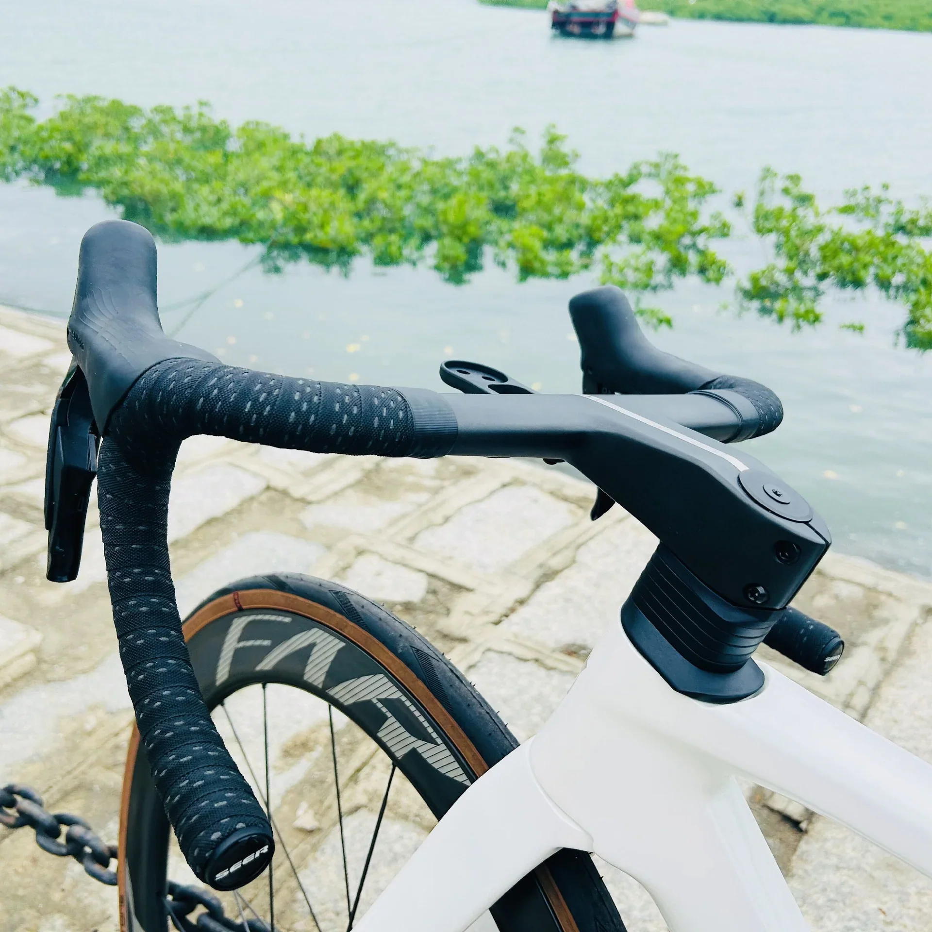 Farsports F1S Integrated Handlebar - Image 3
