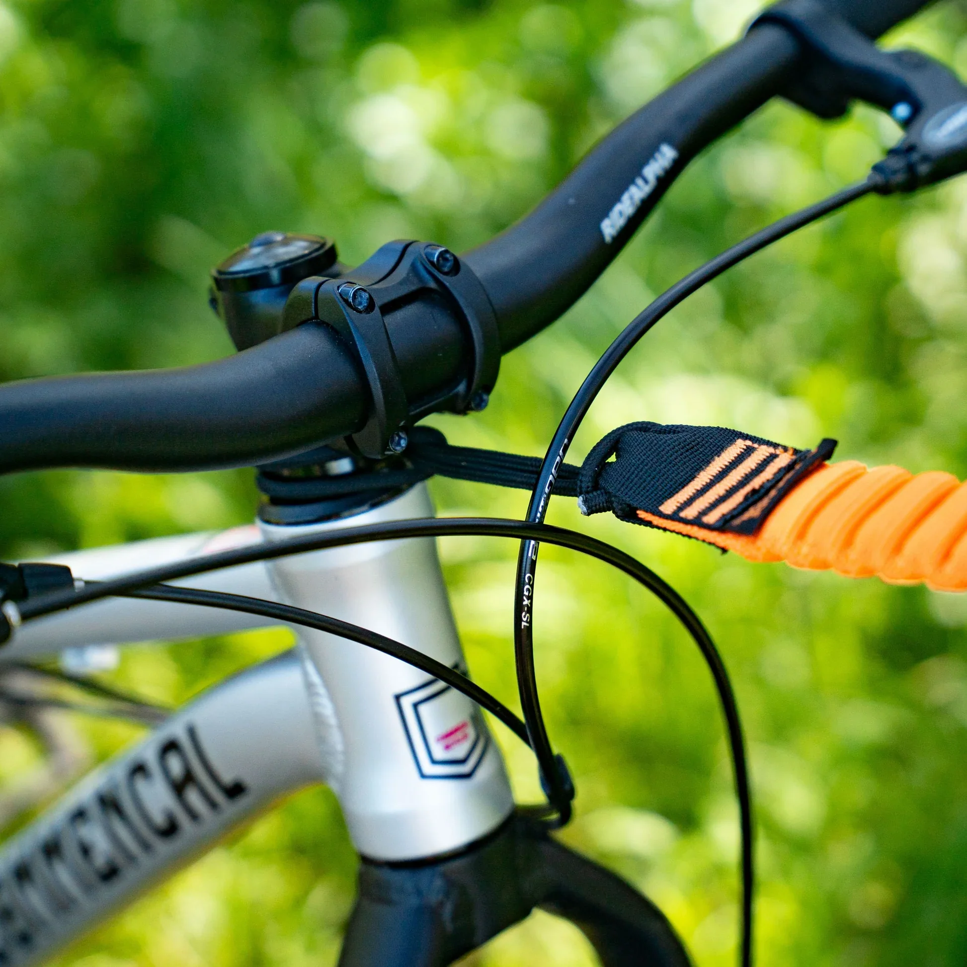 Kids Ride Shotgun MTB Tow Rope - Orange - Image 5