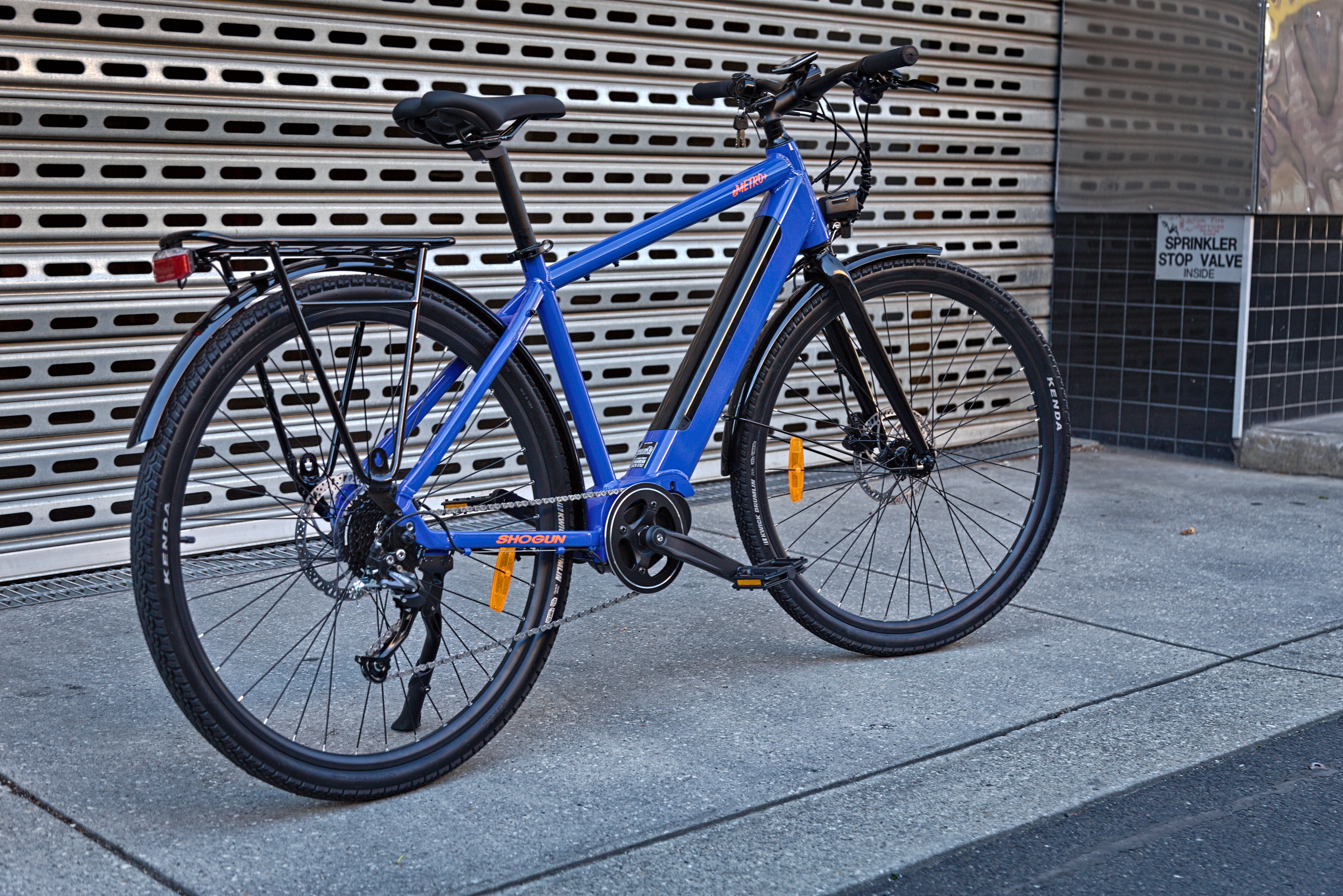 Shogun eMetro+ Electric Hybrid Bike - Blue - Image 12