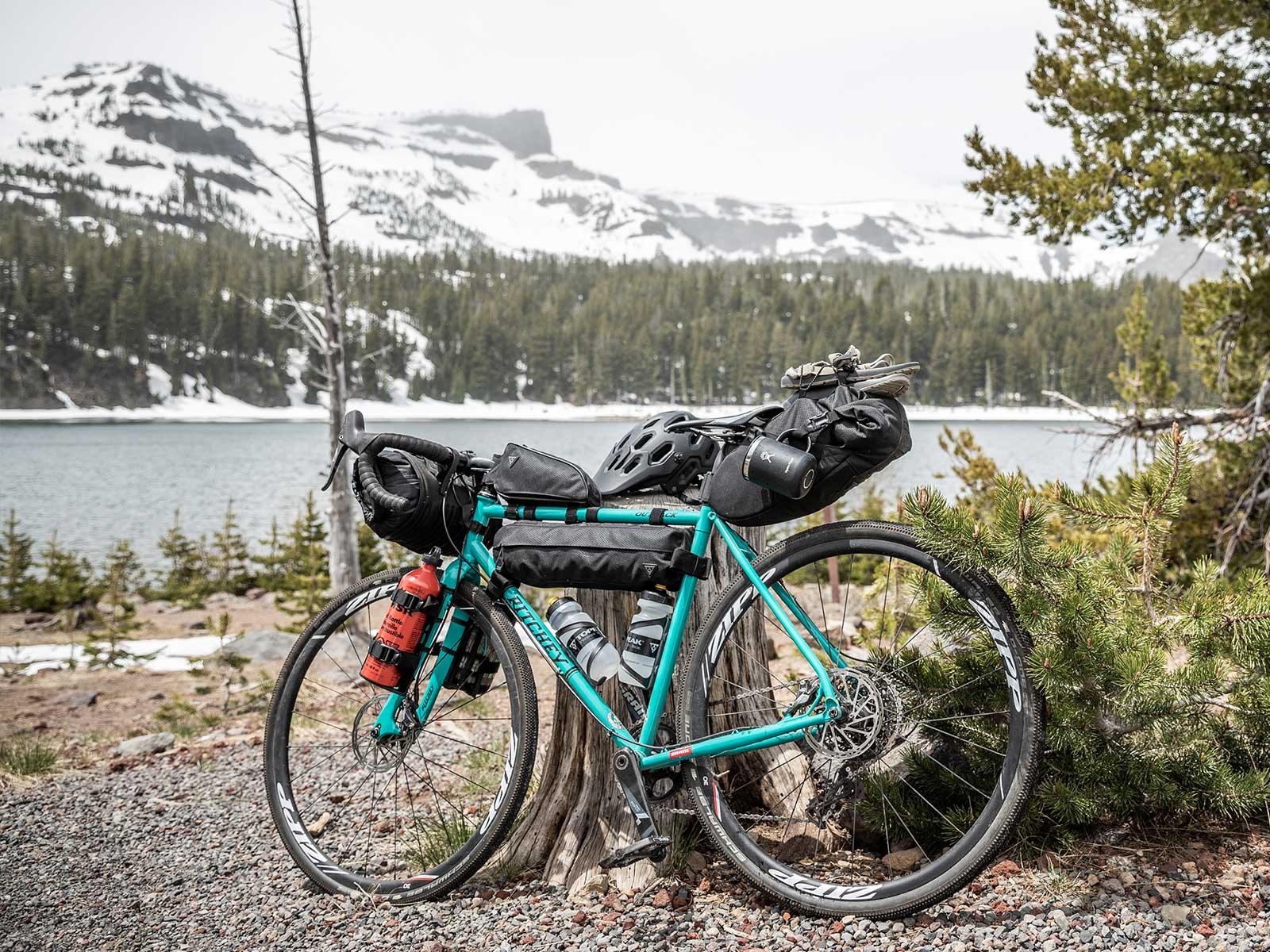 Topeak Midloader 4.5L Frame Bag - Black - Image 4