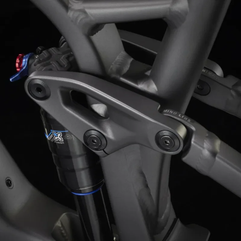 Trek Fuel EXe 5 - Matte Dnister Black - Image 6